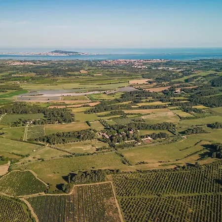 Chateau Les Sacristains Aparthotel Montagnac (Herault)