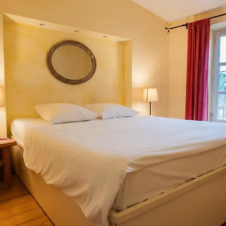 Chateau Les Sacristains Aparthotel Montagnac (Herault)