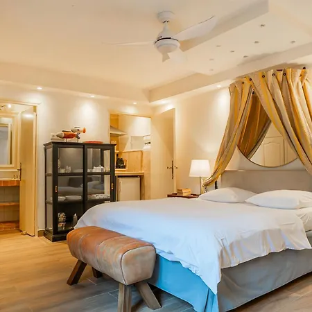Aparthotel Chateau Les Sacristains Montagnac (Herault)